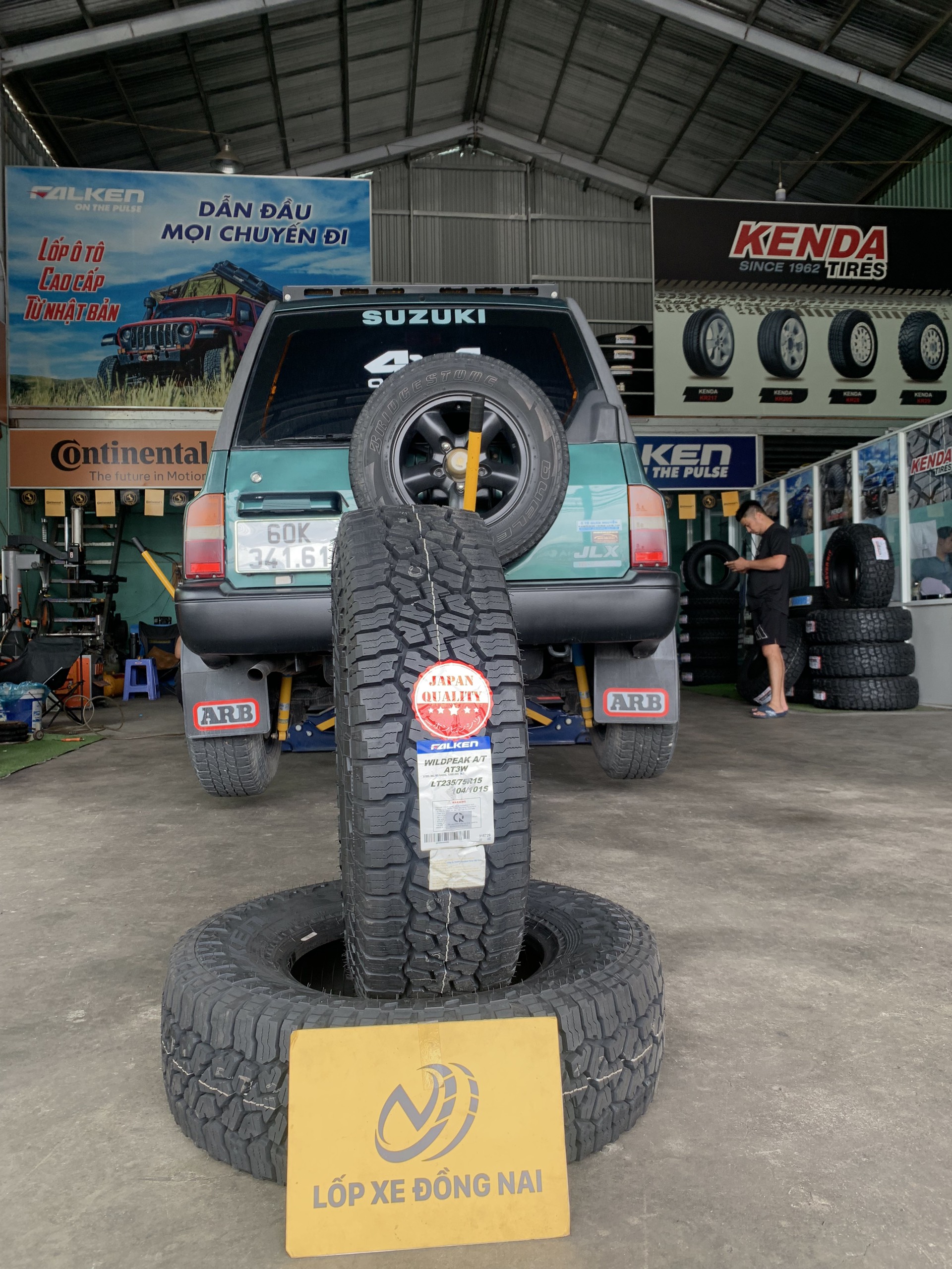 REVIEW : Suzuki Vitara thay lốp offroad 235/75R15 Falken Wildpeak AT3W