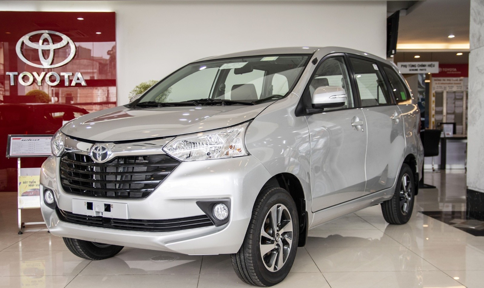 ĐỊA CHỈ THAY LỐP XE TOYOTA AVANZA GIÁ TỐT TẠI TP. HỒ CHÍ MINH