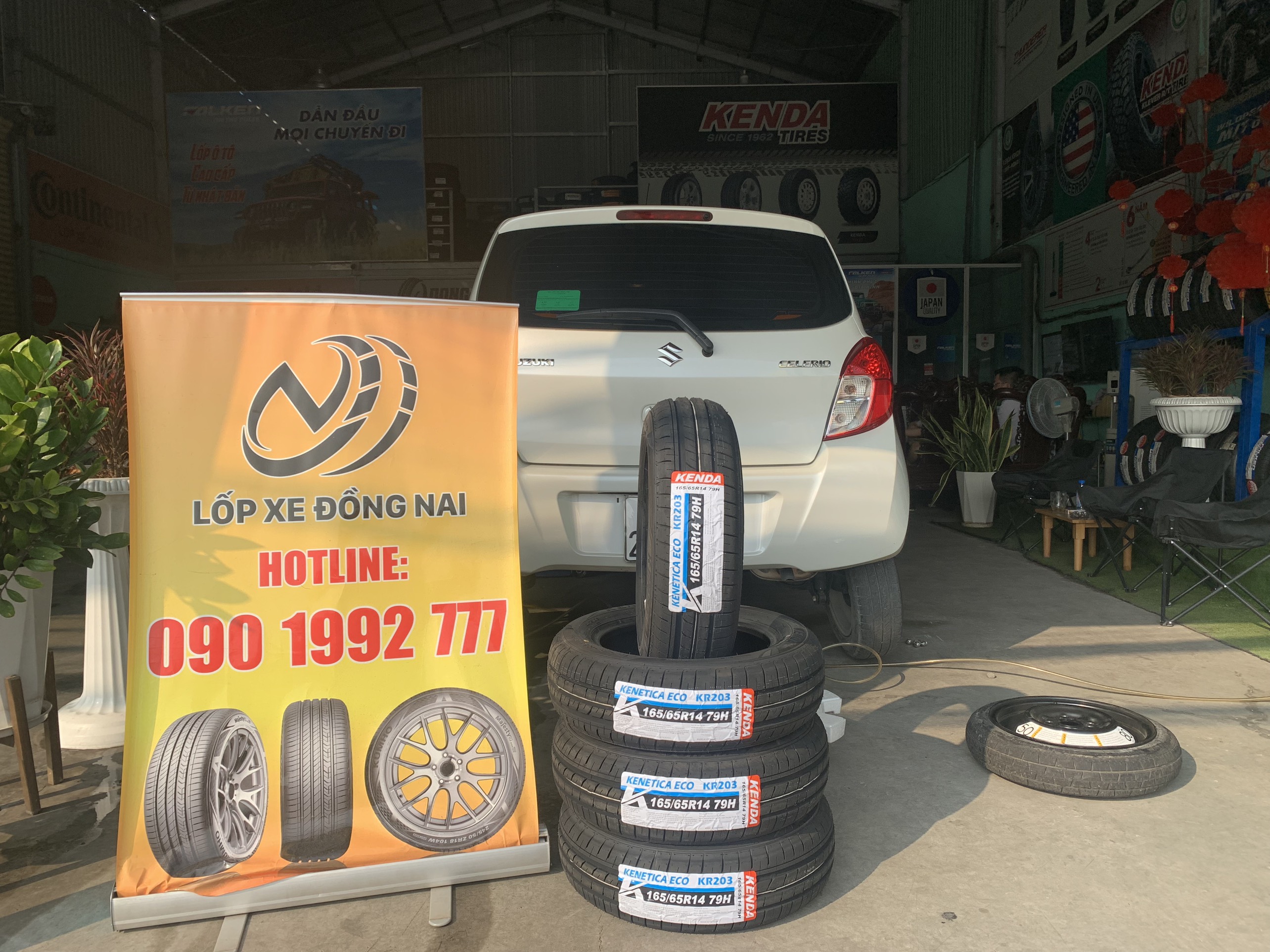 Review : Suzuki Celerio thay lốp 165/65R14 Kenda Kenetica KR203