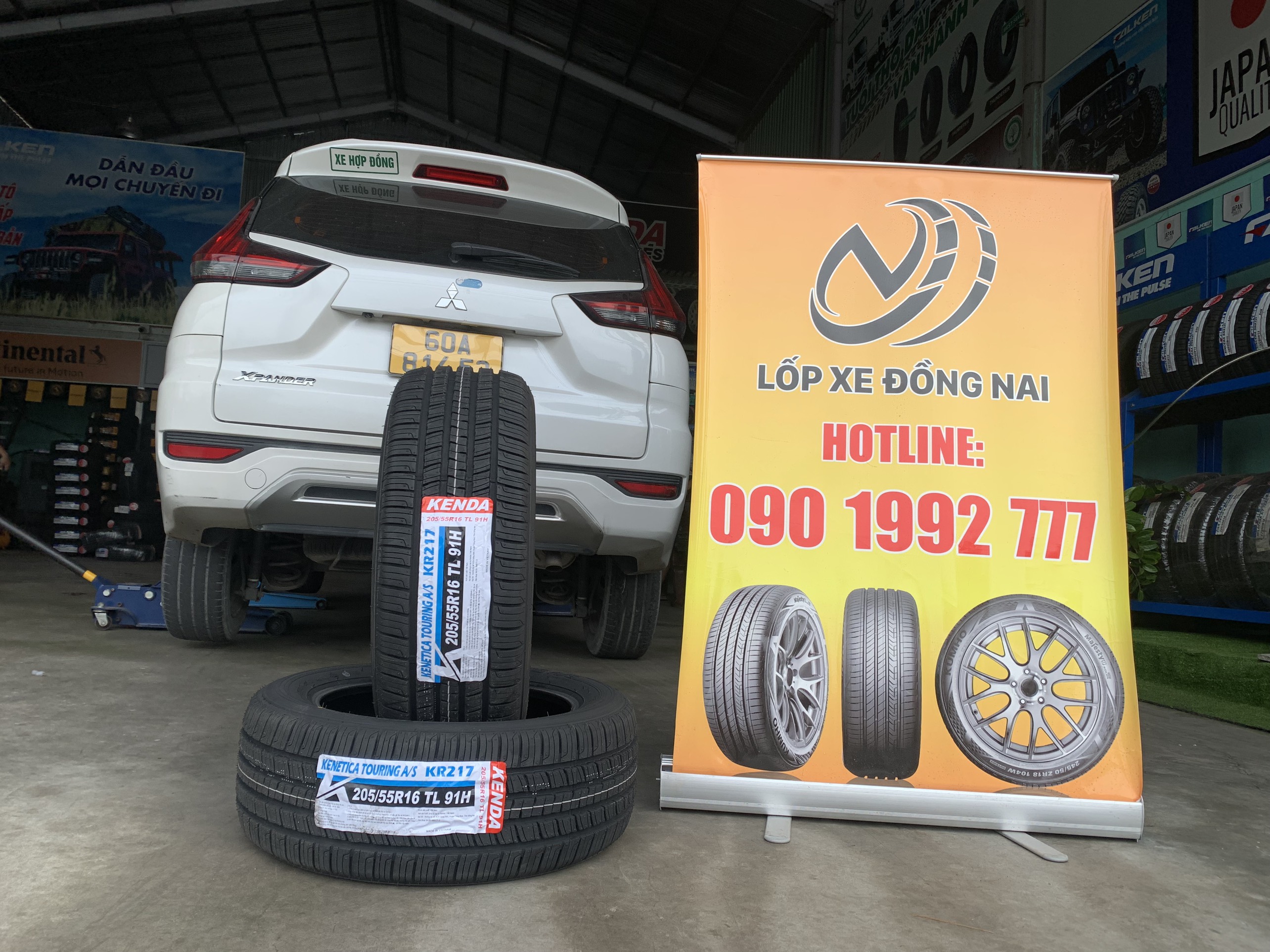 Review : Mitsubishi Xpander thay lốp 205/55R16 Kenda Touring KR217 Đài Loan