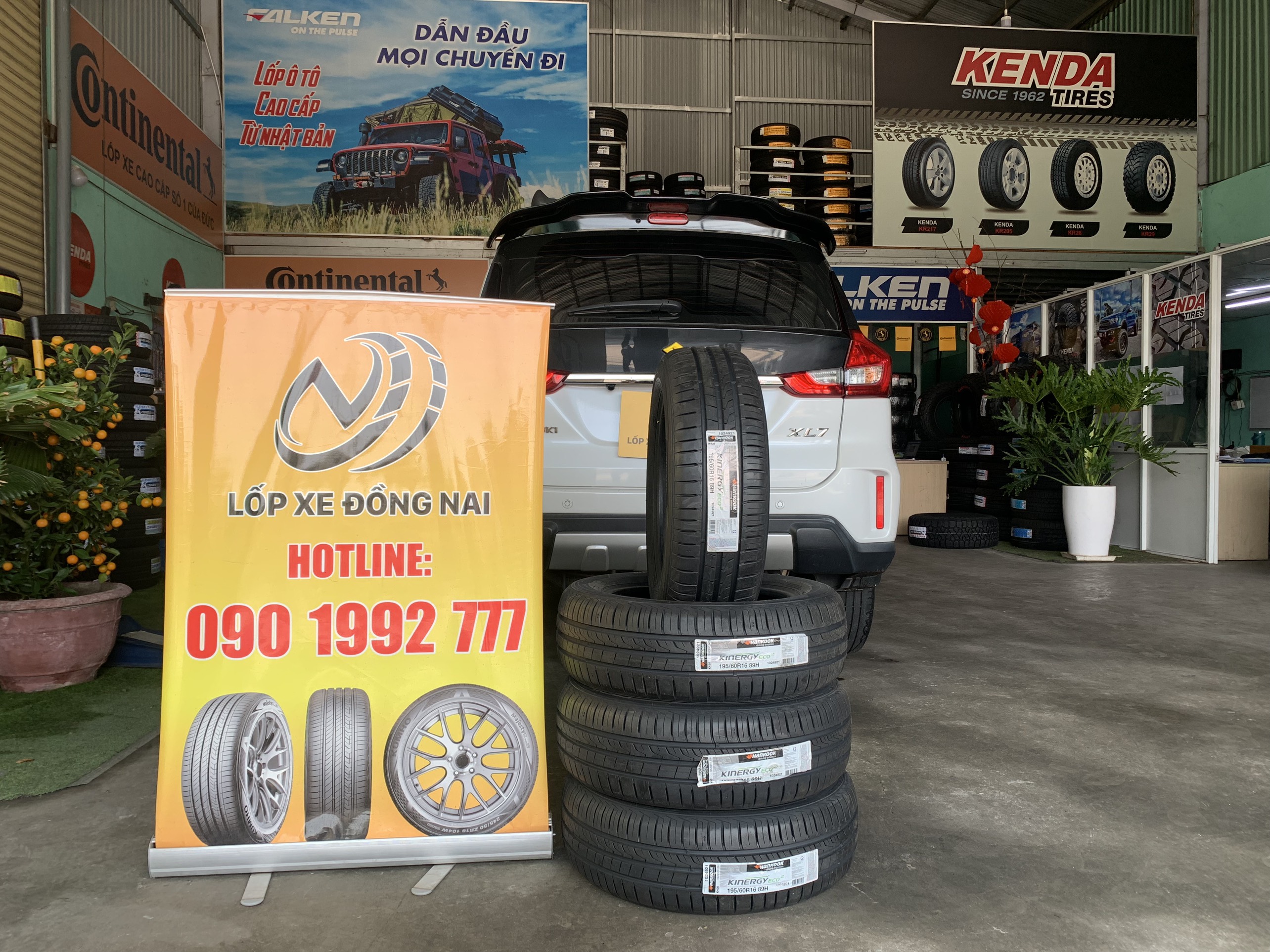 Review : Xe Suzuki XL7 thay lốp 195/60R16 Hankook Kinergy Eco2