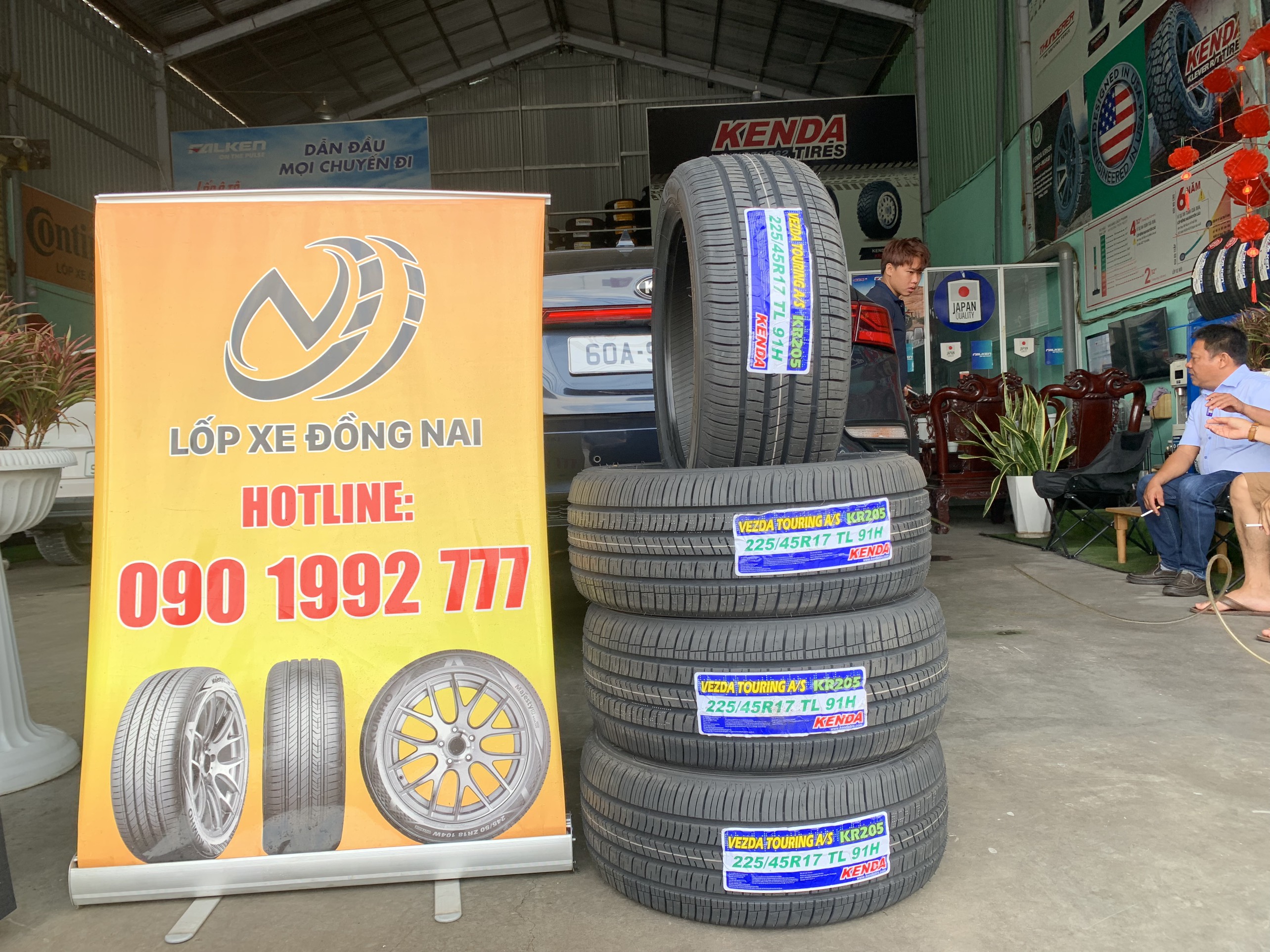 Review : Kia Cerato thay lốp 225/45R17 Kenda Touring KR205